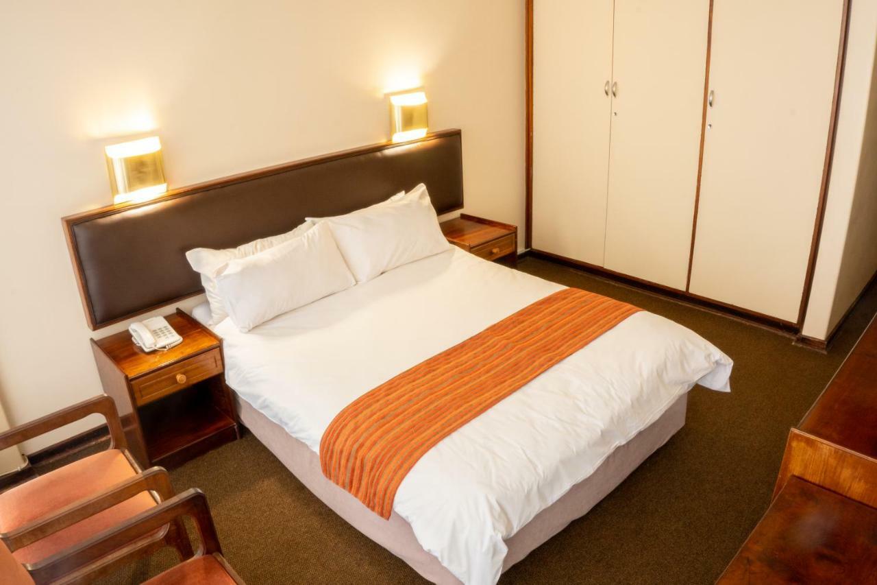 Elgro Hotel Potchefstroom Exterior photo